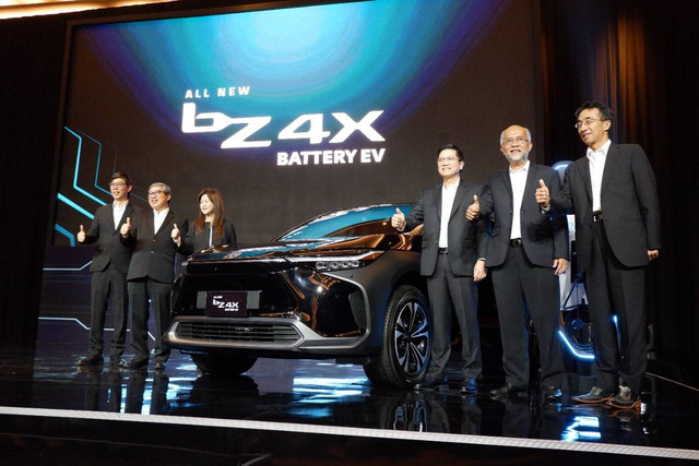 Peluncuran mobil listrik Toyota bZ4X. Foto: Aditya Pratama Niagara/kumparan