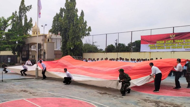 Peringatan Hari Pahlawan di Ponpes Ngruki, Sukoharjo, Kamis (10/11/2022). FOTO: Agung Santoso