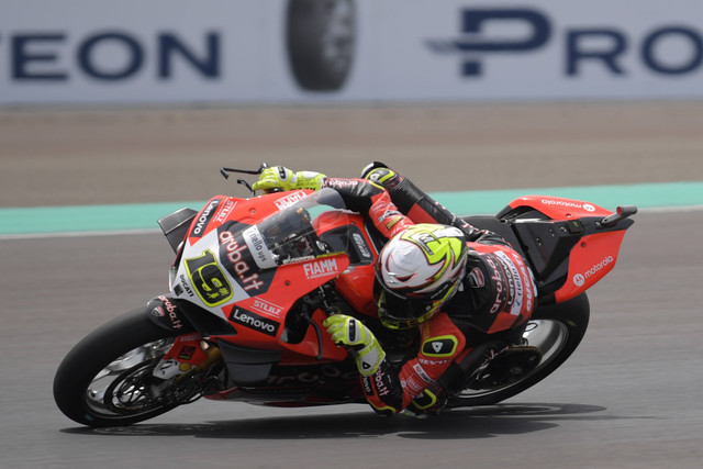 Ilustrasi perbedaan MotoGP dan Superbike.  Foto: Puspa Perwitasari/Antara Foto