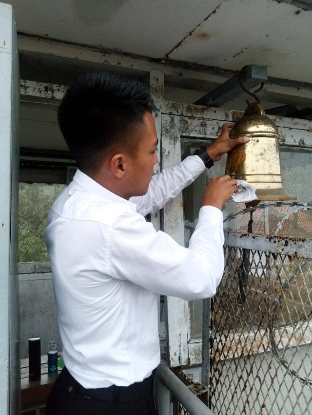 http://lapaspermisan.kemenkumham.go.id/berita-utama/optimalisasi-pembunyian-lonceng-di-pos-menara-atas-di-lapas-kelas-iia-permisan-nusakambangan