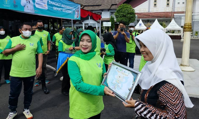 Dinas Kesehatan Kota Tegal menggelar peringatan Hari Kesehatan Nasional (HKN) ke-58 di Balai Kota Tegal, Sabtu (12/11/2022). 