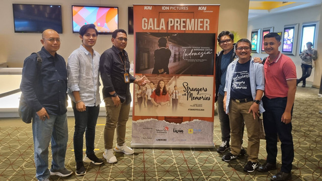 Fajar Nugros buat film tentanf kereta api di Indonesia bekerja sama dengan KAI dan KCI. FOTO: Fernando Fitusia