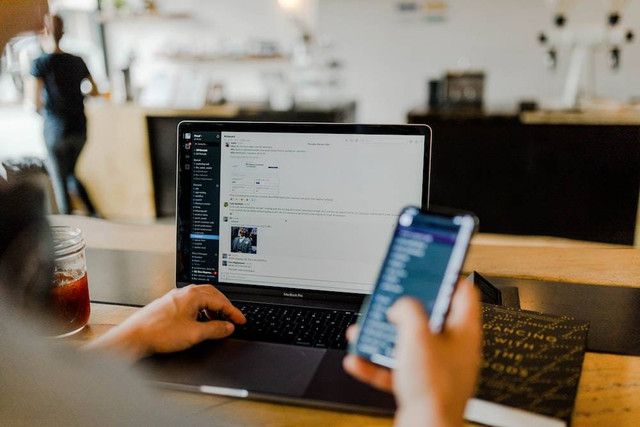 Ilustrasi cara mematikan AdBlock Android. Foto: Unsplash.com