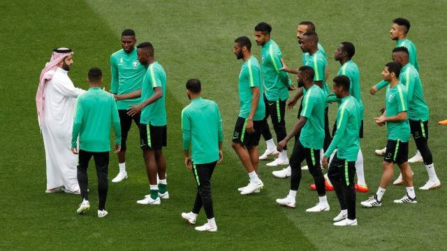 Latihan Timnas Arab Saudi. Foto: REUTERS/Christian Hartmann