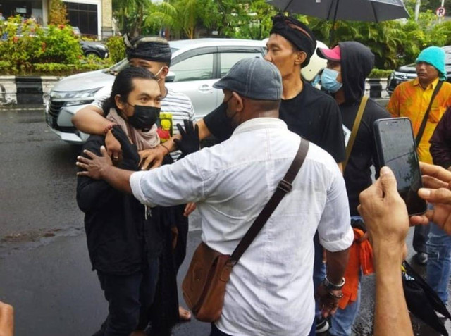Pembubaran aksi Gerakan Bali Tidak Diam - IST