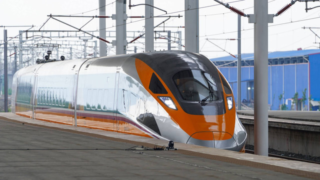 Uji dinamis Kereta Cepat Jakarta-Bandung.
 Foto: PT KCIC