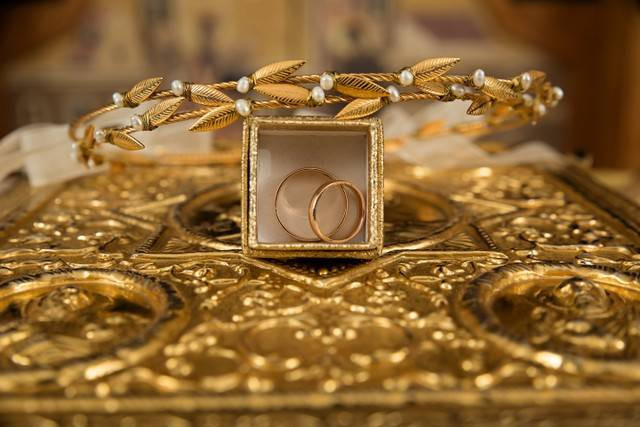 Ilustrasi emas. Foto: Pexels