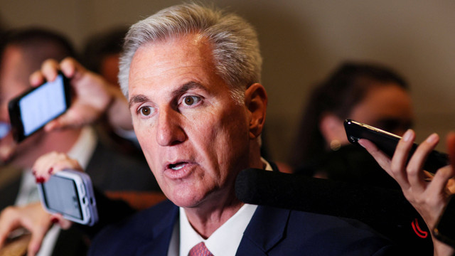 Pemimpin Partai Republik Kevin McCarthy saat berkumpul untuk pemilihan kepemimpinan di Capitol AS di Washington Selasa (15/11/2022). Foto: Leah Millis/Reuters