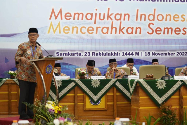 Ketua Umum PP Muhammadiyah Haedar Nashir dalam Pembukaan Tanwir Muhammadiyah di UMS, Solo. Foto: Dok. PP Muhammadiyah