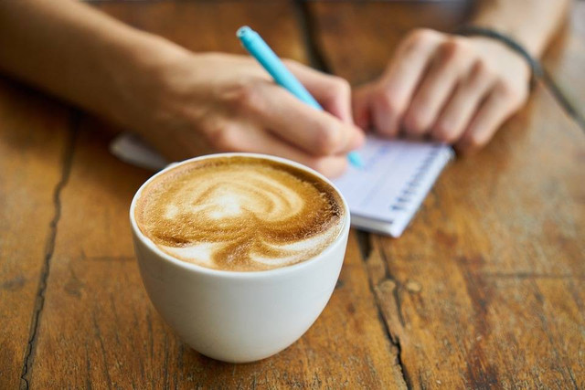 Ilustrasi Ucapan Selamat Pagi Keren untuk Gebetan. Foto: Pixabay/Engin_Akyurt.