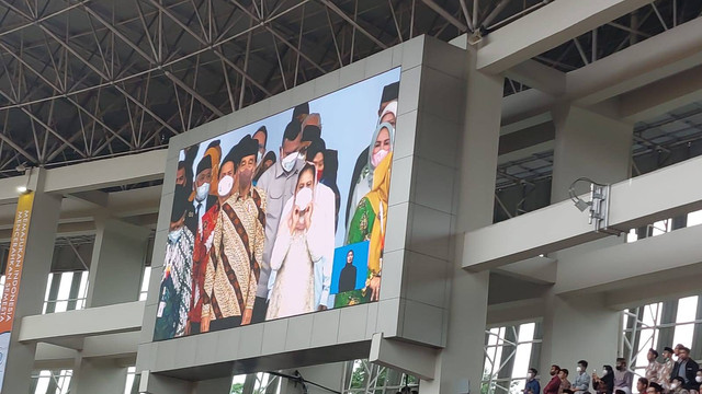 Presiden Jokowi tiba di Stadion Manahan Solo buka Muktamar ke-48 Muhammadiyah (Dok Ist)