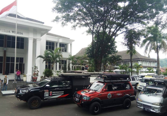 Pemerintah Kabupaten Kuningan, Jawa Barat, menggandeng komunitas Campervan Indonesia untuk membantu mempromosikan wisata daerah. (Andri)