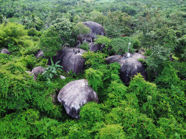 Wisata Alam Gunung Batu, Minggu (20/11/2022) | Foto: Roza Hariqo/Lampung Geh