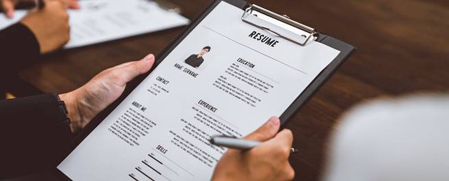 Ilustrasi Pengisian Riwayat Pendidikan, Foto:Unsplash