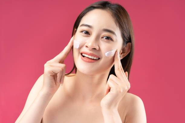 Ilustrasi apakah sunscreen bisa memutihkan wajah (Sumber: Pexels)