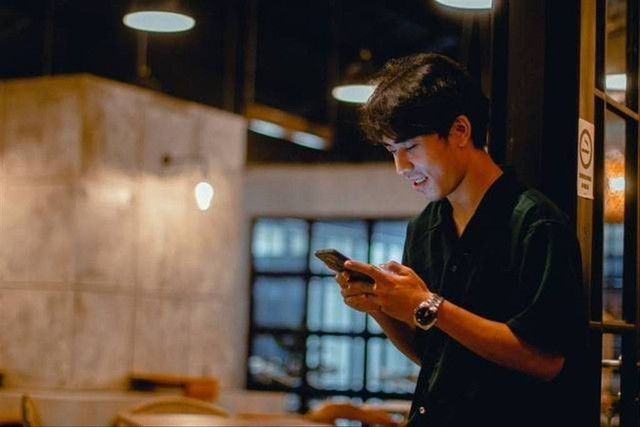 Pengguna paket XL murah. Foto: Unsplash