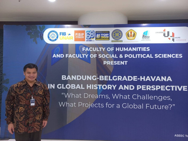 Foto Penulis saat mengikuti Konferensi Internasional di Universitas Airlangga, Surabaya, pada Jumat, 11 November 2022