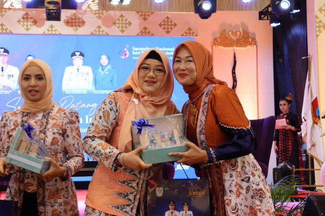 Widayati Sutiaji saat hadir dalam event nasional yang diselenggarakan Apeksi. Foto / dok Pemkot Malang