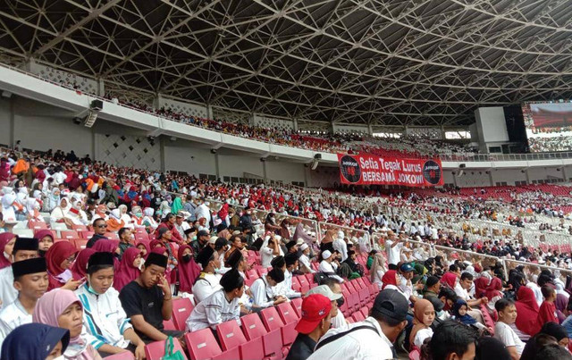 Suasana acara Gerakan Nusantara Berasatu di GBK, Sabtu (26/11/2022). Foto: Rafyq Panjaitan/kumparan