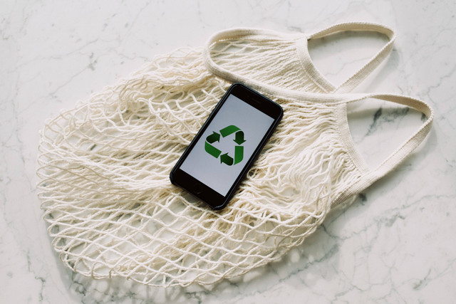 Ilustrasi kode wadah plastik yang aman. Foto: Pexels 