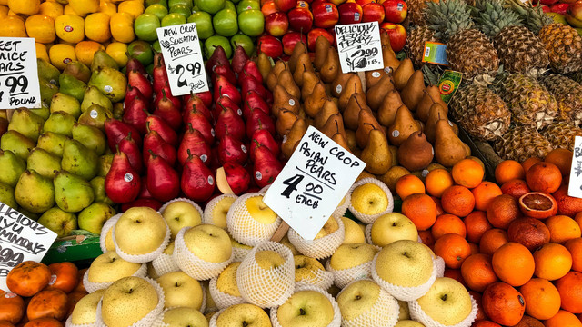 Ilustrasi Pengertian, Rumus, dan Cara Menghitung Titik Keseimbangan Pasar (Foto: Rajiv Perera | Unsplash.com)
