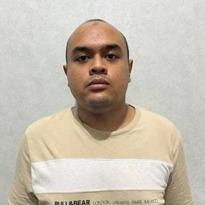 Dhio Daffa (22) tersangka pembunuhan orang tua dan kakak kandungnya di Kabupaten Magelang. Foto: Dok. Polda Jawa Tengah