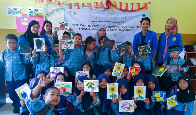 Madrasah Ibtidaiyah Kelas II Pondok Pesantren Baitussa'adah. Sumber Gambar : Dokumentasi Pribadi