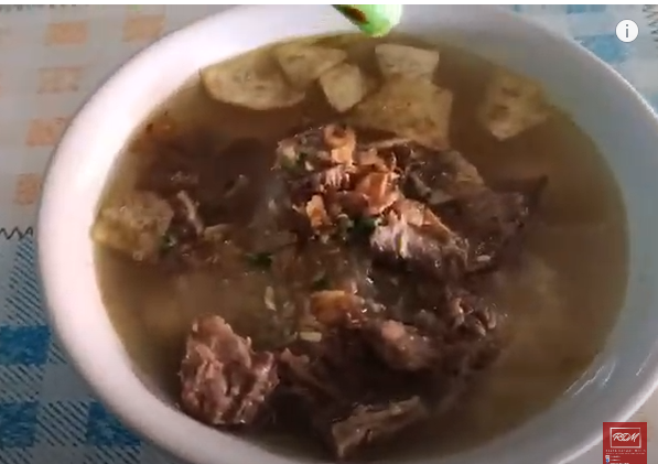 Kuliner Soto Tiga Putera Cuplik Sukoharjo yang memiliki cita rasa unik/Foto : youtube source
