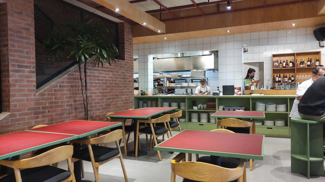 Ilustrasi Tempat Nongkrong. Foto: Riad Nur Hikmah/kumparan