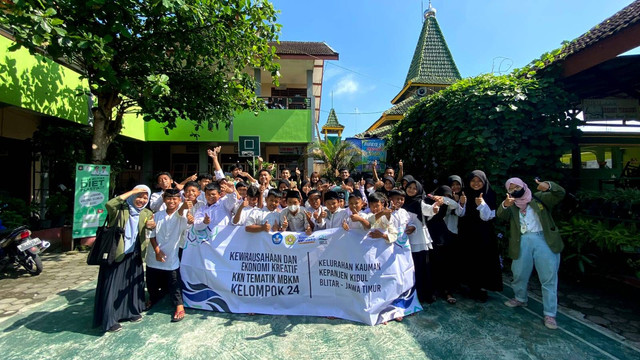 Dokumentasi siswa SDN Kauman 1 / kredit: Mahasiswa KKNT Kelompok 24 upn jatim