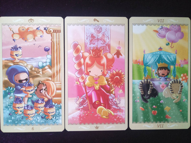 Six of Cups, Queen of Wands, The Chariot. (Foto: Lidia)