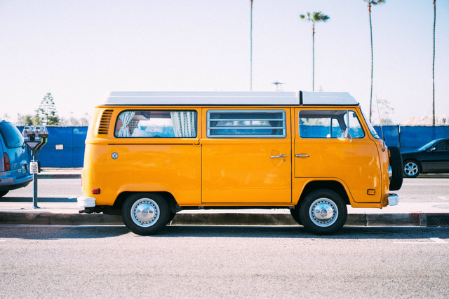 Harga mobil VW Combi. Foto: Unsplash