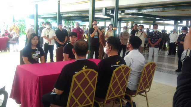 Kaesang Pangarep saat mengikuti latihan proses pernikahan di Pendopo Agung Royal Ambarrukmo Yogyakarta, Selasa (6/12/2022). Foto: erfanto/Tugu Jogja