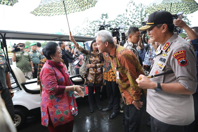 Potret Ganjar Pranowo dan Ketum PDIP Megawati Soekarnoputri. Foto: Dok. Istimewa