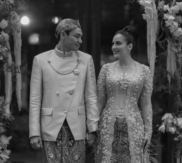 Rob Clinton Kardinal dan Chelsea Islan. Foto: Instagram/robclintonkardinal/iluminen 