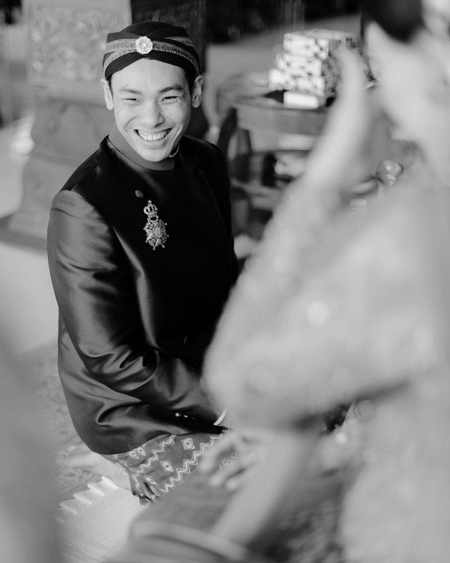 Momen Chelsea Islan siraman menjelang pernikahan. Foto: Instagram/@iluminen