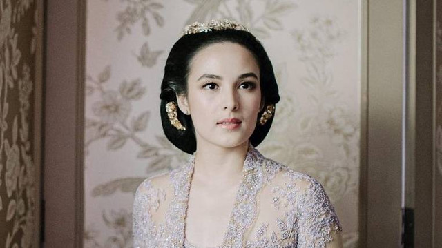 Momen Chelsea Islan siraman menjelang pernikahan. Foto: Instagram/@iluminen