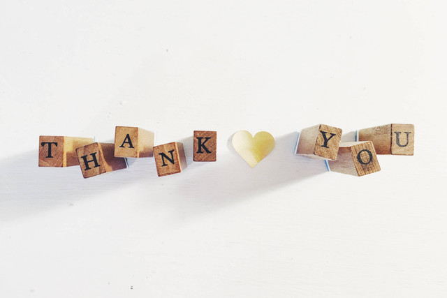 Ilustrasi Ucapan Terima Kasih untuk Atasan Kerja. Foto: Unsplash/Courtney Hedger.