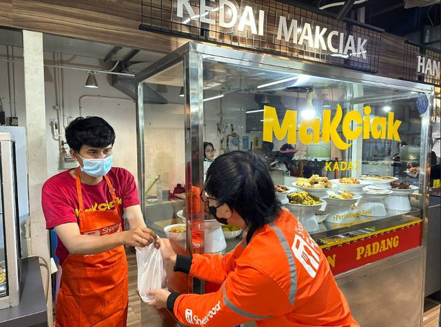 Rumah makan khas Padang, MakCiak Jakarta (7/12/12). Foto: Dok. Shopee