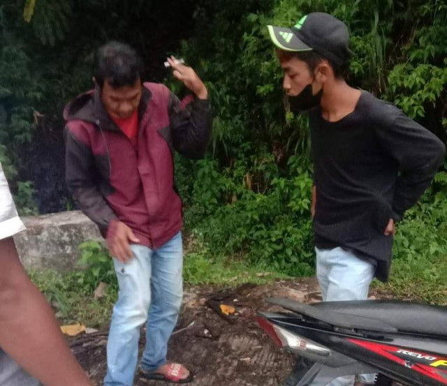 Korban Sukmawiria diduga dibegal 7 orang tak dikenal di ruas Jalan Poros Mamuju-Mamasa. Foto: Istimewa