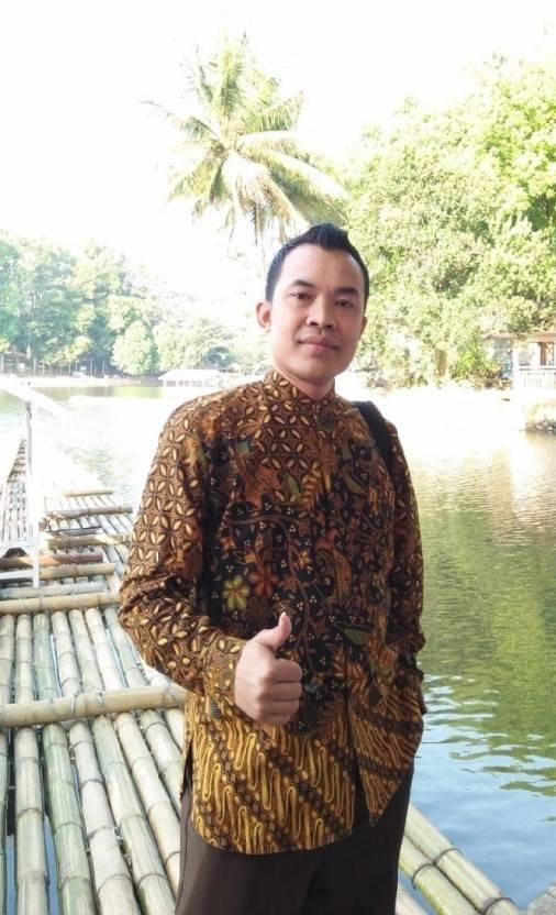 Trisna Sukmayadi, M.Pd., Kepala Laboratorium PPKn UAD Periode 2022-2024