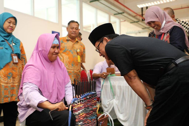 Wali Kota Malang sapa disabilitas di Festival Mbois 7 yang berlangsung di MCC. Foto / dok Pemkot Malang