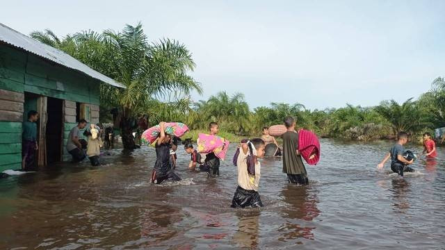 Ilustrasi banjir di Aceh Singkil pada 28 Agustus 2022. Foto: BPBD Aceh Singkil