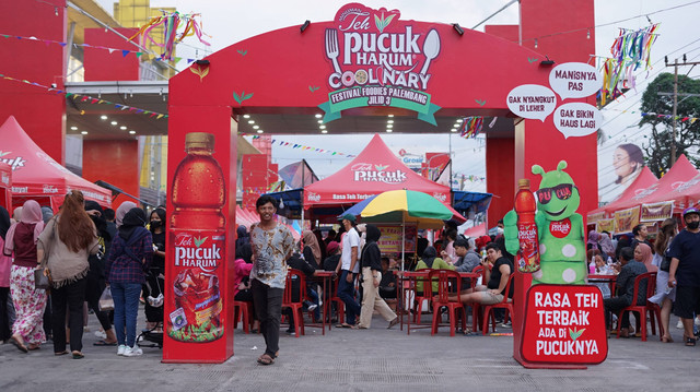Suasana Festival Foodies Palembang yang diselenggarakan di halaman Palembang Trade Center mal, Minggu (11/12) Foto: prima/Urban Id