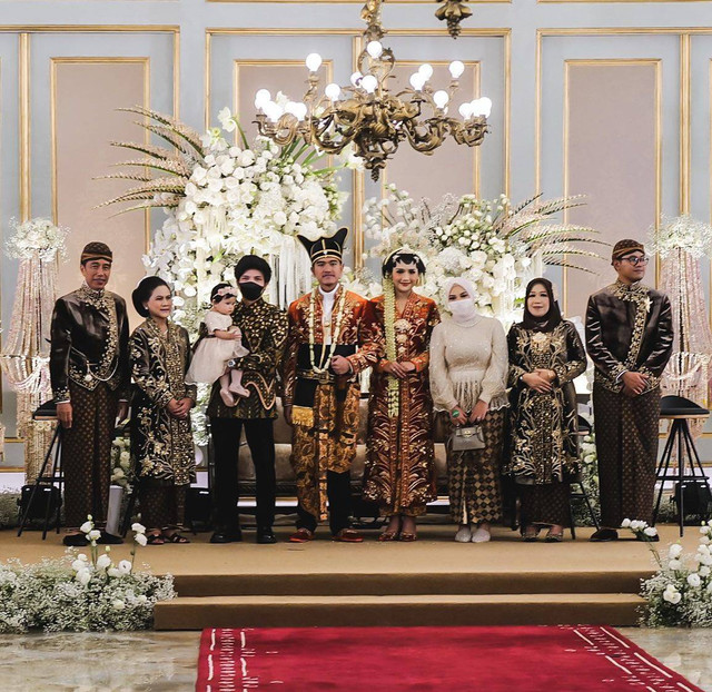 Atta Halilintar saat menghadiri resepsi pernikahan Kaesang Pangarep dan Erina Gudono. Foto: Instagram/@attahalilintar