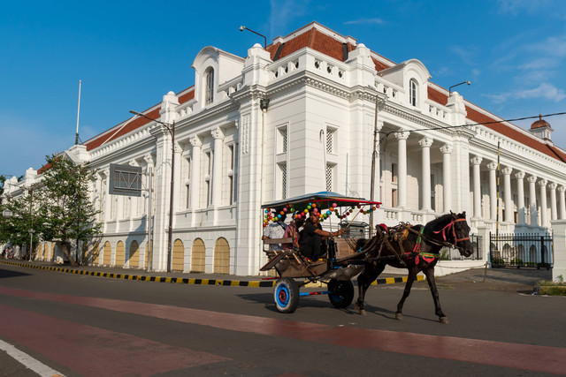 Ilustrasi delman di Jakarta. Foto: egaranugrah/shutterstock