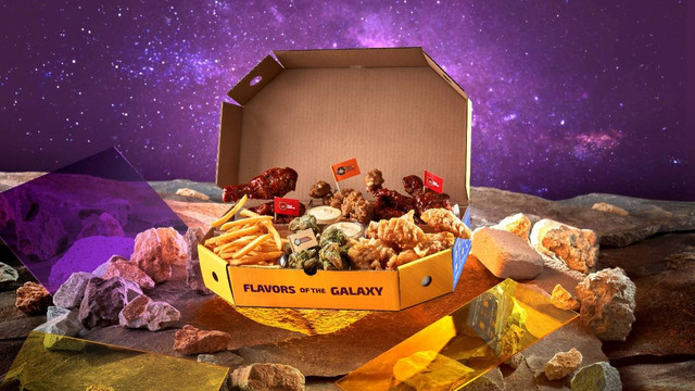 Paket makan tahun baru Moon Chicken by Hangry (13/12/22). Foto: Dok.Hangry