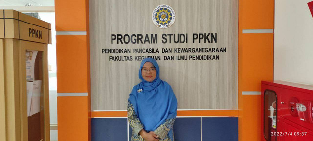 Dr. Triwahyuningsih, M.Hum., Dosen PPKn FKIP UAD Peraih Pendanaan Hibah RisetMu