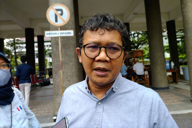  Wakil Rektor Bidang Kemahasiswaan, Pengabdian kepada Masyarakat UGM Arie Sujito di UGM, Rabu (14/12/2022). Foto: Arfiansyah Panji Purnandaru/kumparan