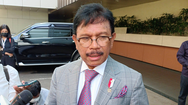 Menkominfo Jhonny G Plate usai hadiri acara Konvensi Humas Indonesia, Kamis (15/12/2022). Foto: Aprilandika Pratama/kumparan